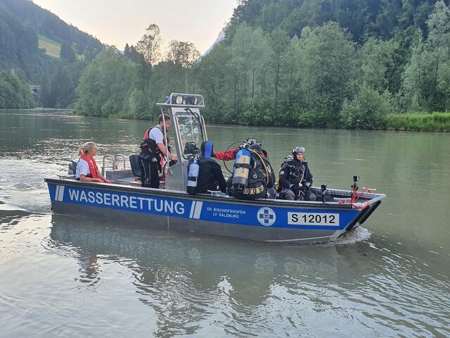 Dramatischer Sucheinsatz in Bischofshofen | Foto: Wasserrettung