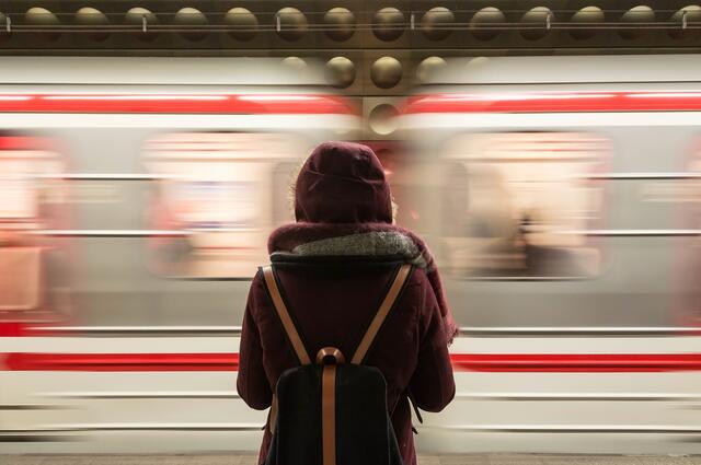 Der Umstieg auf den öffentlichen Verkehr schont die Brieftasche und die Umwelt. | Foto: pixabay