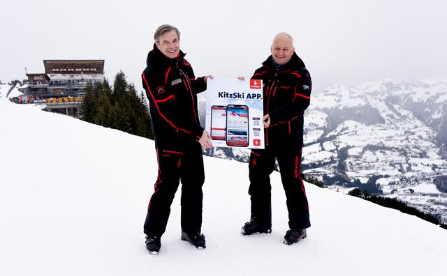 Anton Bodner, Christian Wörister propagieren die App. | Foto: KitzSki/Laiminger