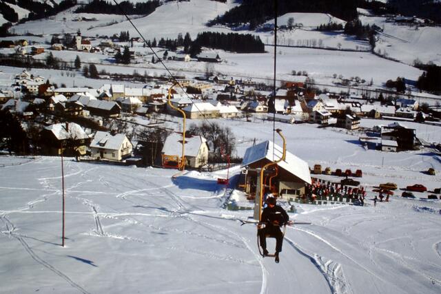 Der Ausblick vom Lift auf Reichenfels und St. Peter. | Foto: Gemeindearchiv