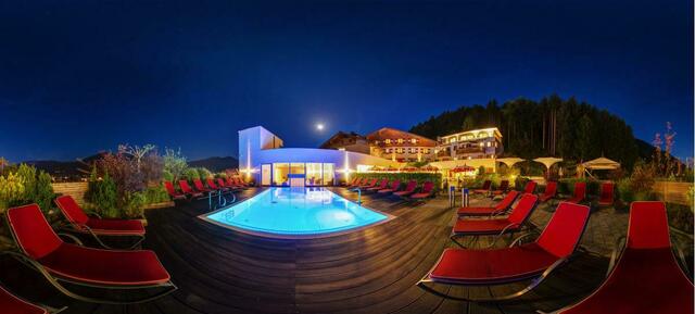 Das Amiamo ist das erste Boutiquehotel für Familien. Es befindet sich in Zell am See, mitten im größten Skigebiet Österreichs. | Foto: Amiamo