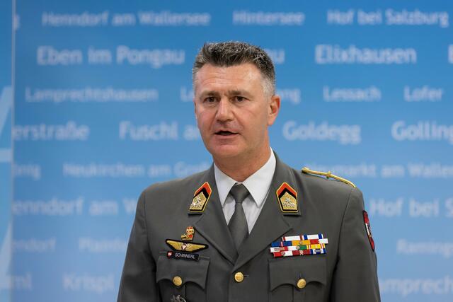 Oberst Peter Schinnerl ist der neue und zentrale Covid-Manager des Landes Salzburg.  | Foto: Land Salzburg/Neumayr/Hofer