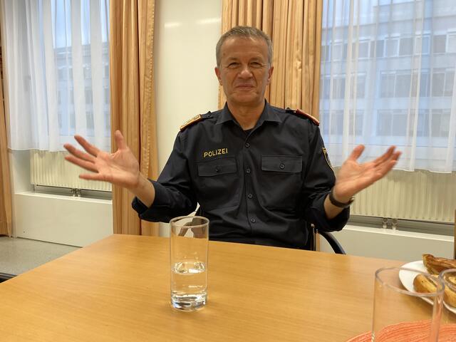 NÖs Landespolizeidirektor Franz Popp über Einsätze, Teamarbeit und 1.000 neue Polizisten.
