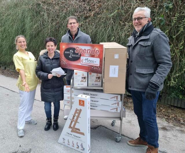 Die "Gruppe Prosecco" aus Lannach konnte zu Weihnachten Spenden im Wert von 11.000 Euro an die Kinderklinik Graz übergeben. | Foto: KK