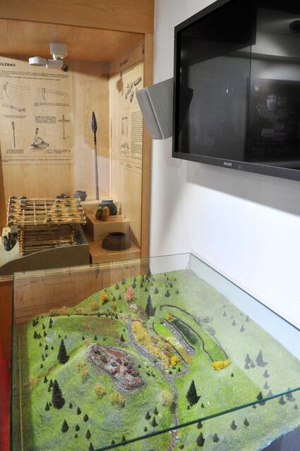 Bester Platz in unmittelbarer Nachbarschaft eine Modells eines der Häuser. | Foto: Hassl