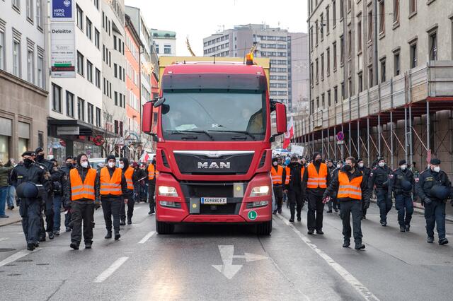 Partyumzug durch Innsbruck