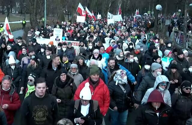 Spaziergang durch Innsbruck ohne FFP-2-Masken.