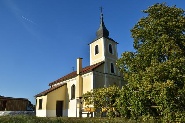 Der Platz der Deutscheck-Kapelle in Welten soll neu gestaltet werden. | Foto: Martin Wurglits