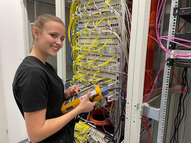 lehre-bei-pichler-werke-elektrik-auch-als-fachgebiet-f-r-frauen-weiz