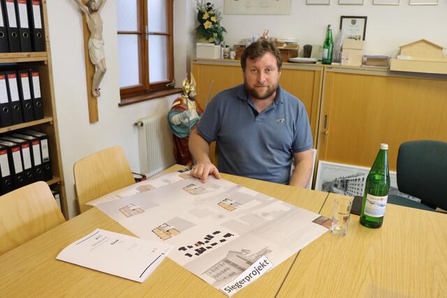 Neuerliche Kandidatur: Der Lader Bürgermeister Florian Klotz gibt sich derzeit zugeknöpft.