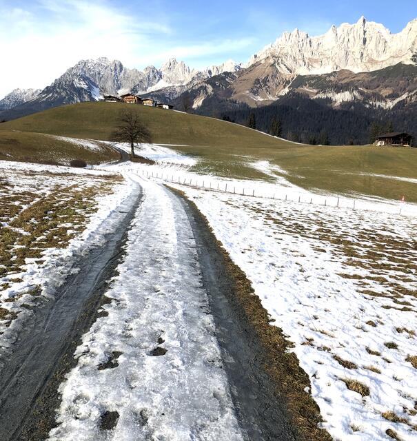 Schöne Route im Wilder-Kaiser-Blick.