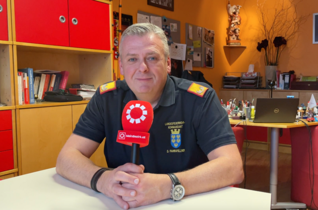 Landesfeuerwehrkommandant Dietmar Fahrafellner über das Feuerwehrherz, die Mehrwertsteuer und ... das Wohnzimmer.