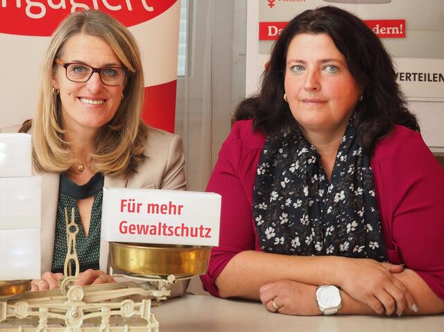 Amstetten: SPÖ-Bezirksvorsitzende fordern mehr Gewaltschutz für Frauen ...