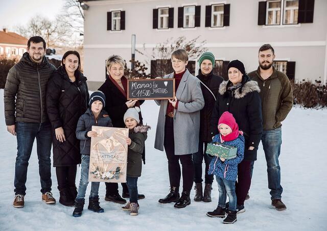 Die "Mamagruppe Deutschlandsberg" sammelte alleine über 11.000 Euro für Matthias.