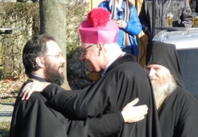 Diözesanbischof Ägidius Zsifkovics war bei früheren Weihen oft vor Ort. | Foto: Freunde des Klosters Maria Schutz in St. Andrä am Zicksee