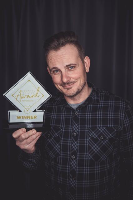 Fotograf Christoph Königsmayr, ausgezeichnet für das kreativste Hochzeits-Gruppenfoto. | Foto: Kingsize Pictures