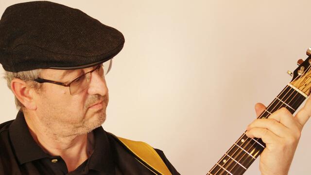 Gerald Egger gibt am Freitag, dem 28. Jänner, um 19.30 Uhr einKonzert im Alten Kino Leibnitz.