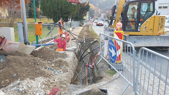 Im Herbst wurden im Ortskern umfangreiche Grabungsarbeiten für den Breitband-Ausbau durchgeführt.
