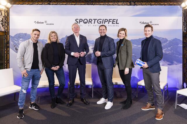 Vierter Sportgipfel Tirol – St. Anton am Arlberg: Lukas Steiner, Silvia Exenberger, Peter McDonald, Christian Scherer, Marlies Raich und Lukas Schweighofer (v.li.).