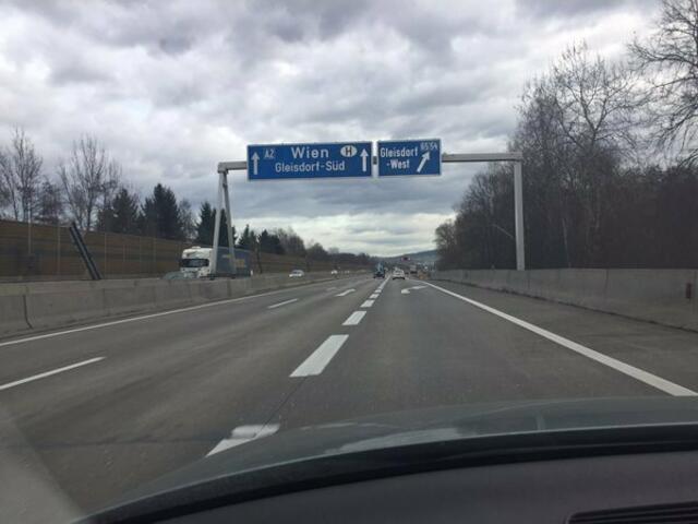 KFZ-Diebstahlskriminalität: Auf der A2 bei Gleisdorf Richtung Wien fiel der Zivilstreife ein verdächtiges Fahrzeug mit russischen Kennzeichen auf. | Foto: RegionalMedien, Ulrich Gutmann