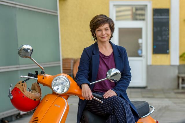 Hauptdarstellerin Katharina Stemberger freut sich bereits auf den Drehbeginn der zweiten Staffel. | Foto: ORF/Gebhardt Productions/Stefanie Leo