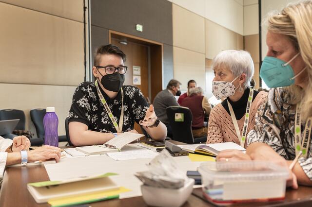 Personen aller Altersgruppen sind im Klimarat vertreten.  | Foto: Karo Pernegger/Klimarat