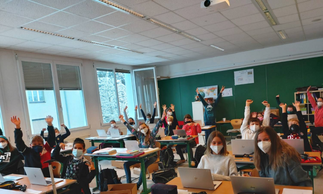 Große Freude in den zweiten Klassen der MS 2 Deutschlandsberg über die neuen Notebooks | Foto: MS 2