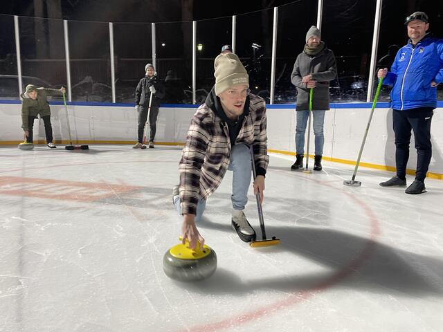 Eis frei für künftige Olympiastarter: Graz plant einen eigenen Curling-Verein. | Foto: Regionalmedien Steiermark