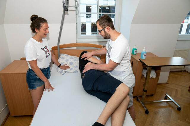 Nähere Informationen über die Ausbildung erhalten interessierte Schüler beim Online-Infoabend. | Foto: Franz Gleiss