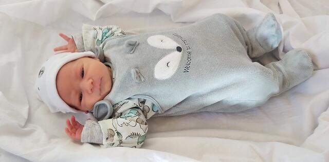 Tobias
Geburt: 4. Jänner 2022
49 cm, 3.240 g
Sabine Decker-Leitner und Martin Decker aus Wolfsberg im Schwarzautal | Foto: Privat