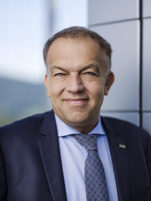 JKU Rektor Meinhard Lukas freut sich über die endgültigte Standort-Entscheidung für die neue Technische Universität OÖ. | Foto: JKU