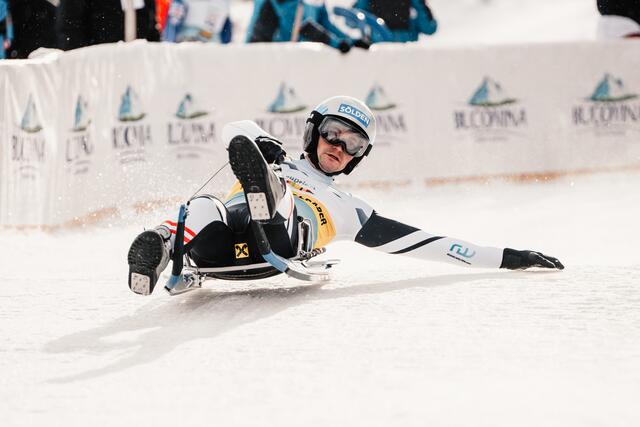 Mit seinem Sieg in Vatra Dornei übernahm Thomas Kammerlander die alleinige Weltcupführung. | Foto: ÖRV/Miriam Jennewein