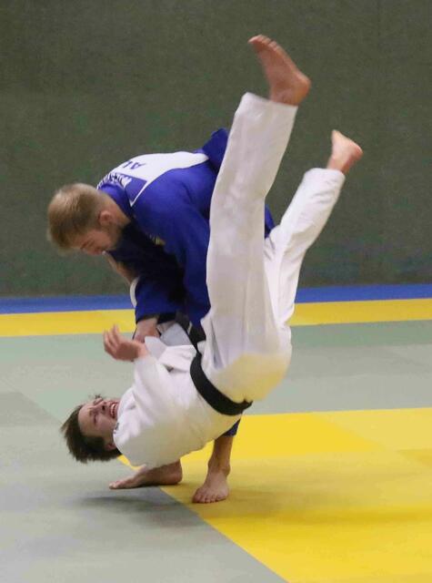Wiesinger (blau) : Der Papa war bereits Judoka