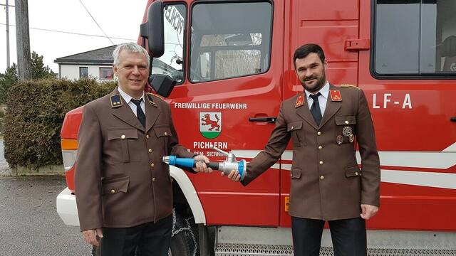 Kommandoübergabe Herold Flath und Thomas Kastner
