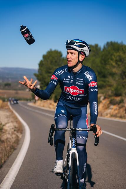 In Spanien bereiteten sich Lukas Bayer und das Team Alpecin-Fenix auf die bevorstehende Saison 2022 vor. | Foto: Alpecin-Fenix