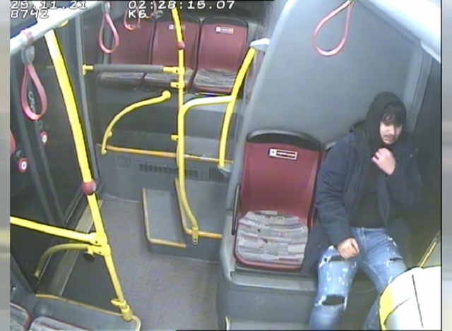 Nach diesem Mann sucht die Polizei.  | Foto: LPD