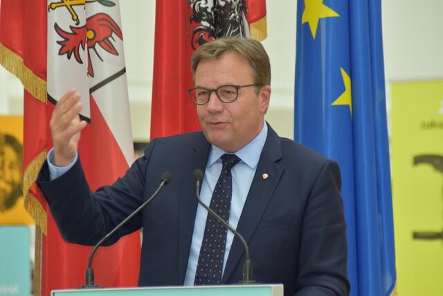 LH Günther Platter fordert ein ende der Sperrstundenverordnung und das Ende des Lockdowns für Ungeimpfte nach Inkraftreten der Impfpflicht.