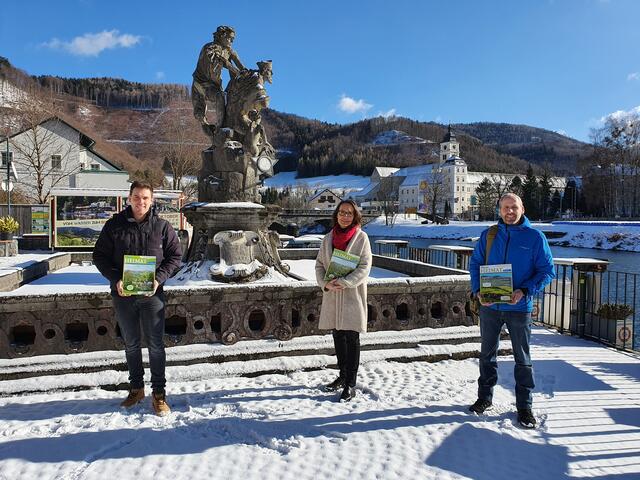 Obmann Manuel Aichberger, Kommunikationsexpertin Sandra Gruberbauer, Kleinregionsmanager Roland Beck | Foto: Kleinregion Traisen-Gölsental