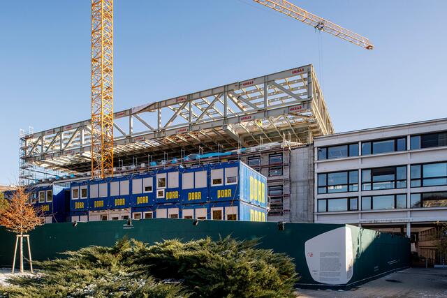 Die Aufstockung des Wien Museums um zwei neue Etagen ist bereits gut erkennbar. | Foto: Kollektiv Fischka
