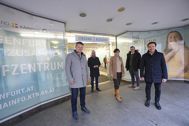 Heute fand eine Begehung des Impfzentrums statt | Foto: PD / Helge Bauer
