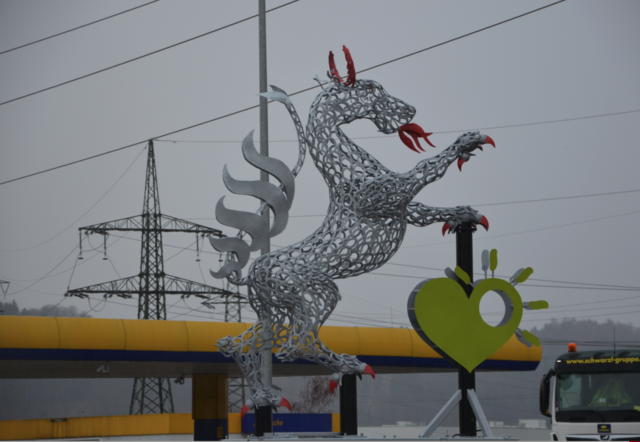 In Gleisdorf steht die höchste Hufeisenskulptur der Energieregion Weiz-Gleisdorf. | Foto: RegionalMedien Steiermark
