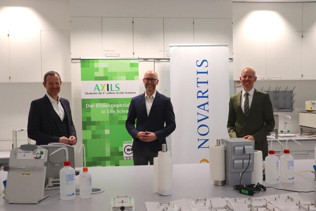 Wifi-Beiratsvorsitzender Manfred Pletzer, Novartis-GF Mario Riesner (Standort Kundl / Schaftenau) und Axils-GF Paul Vyskovsky sehen viele Vorteile für den Bildungs- und Wirtschaftsstandort Tirol. | Foto: Christoph Klausner