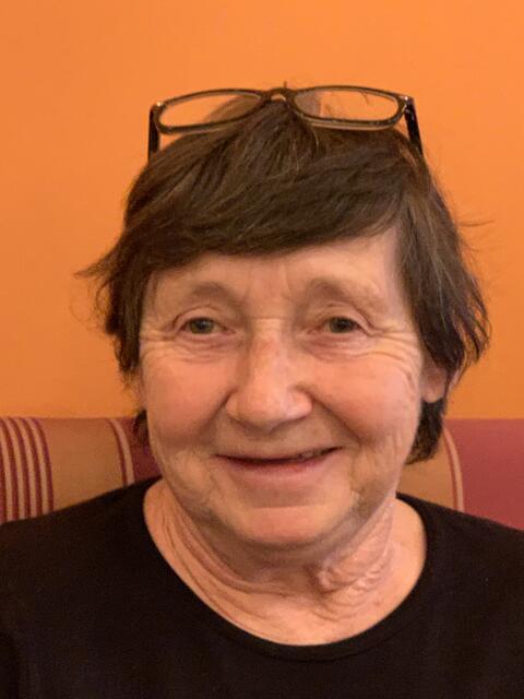 Monika Obermüller, Baden
Ich vertraue auf die Entscheidung der Fachkräfte, sie werden die Entscheidung sinnvoll treffen.