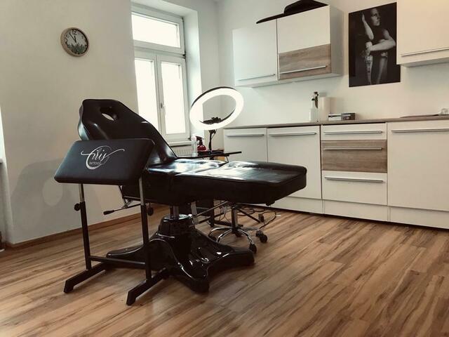 Iris Lininger betreibt ein eigenes Studio. | Foto: Lininger