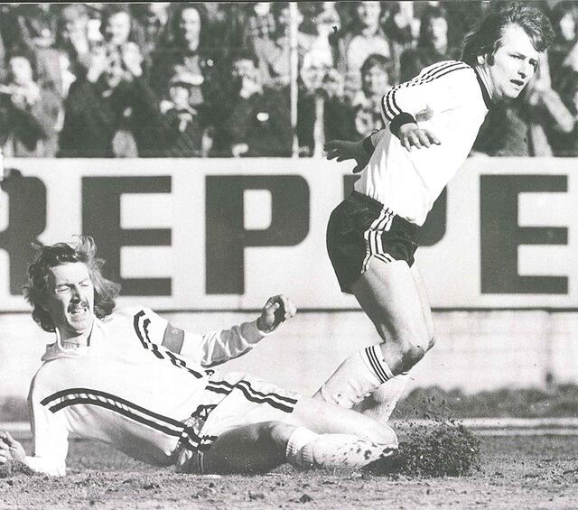 Kurt Stendal im legendären UEFA-Cup-Match gegen Eintracht Frankfurt mit Jürgen Grabowski. | Foto: Sammlung Sturm Graz/Fischer