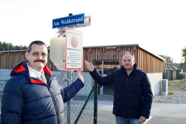 Die Parkplatznot wird nun gelindert. | Foto: Santrucek
