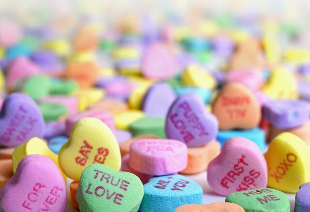 Der Valentinstag steht vor der Tür &amp; wir haben ein paar tolle Tipps für dich! | Foto: unsplash.com 