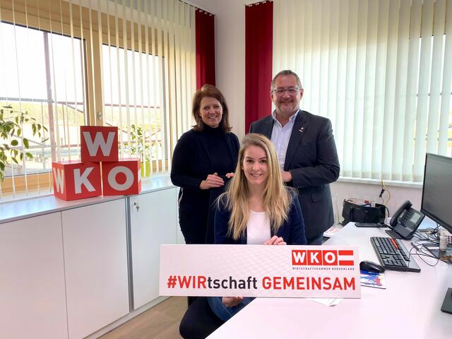Im neuen Büro: Bezirksstellenleiter Josef Kropf, Bezirksgeschäftsführerin Katharina Bagdyund Mitarbeiterin Manuela Krammer (von rechts). | Foto: Wirtschaftskammer