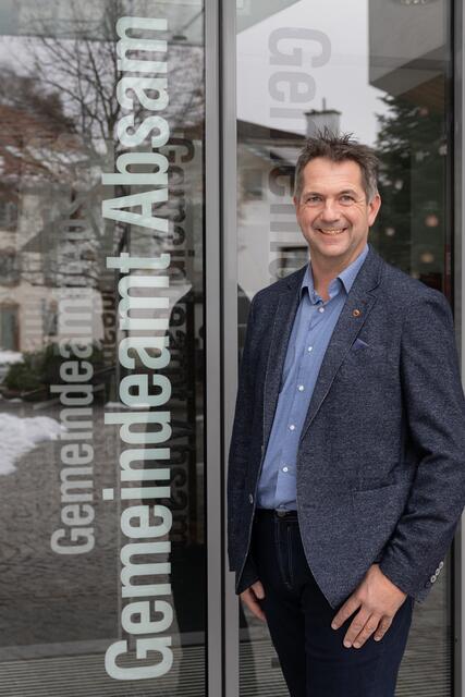 Vbgm. Arno Pauli will Bürgermeister werden und präsentiert seine Liste.   | Foto: Victoria Hörtnagl
