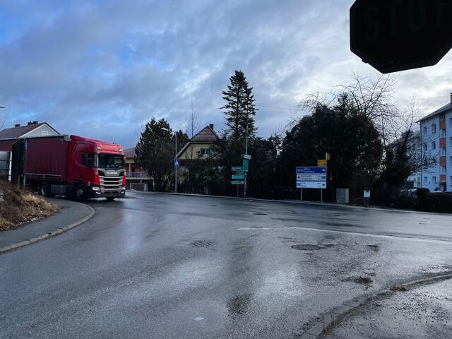 Steigendes Verkehrsaufkommen würde die Auslastung der B123 im Ortsgebiet Mauthausen verschärfen. | Foto: BezirksRundSchau Perg